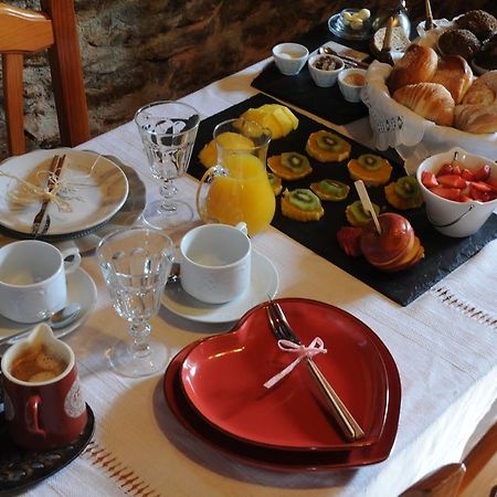 Casa Puig Hotel Montcorbau Bagian luar foto