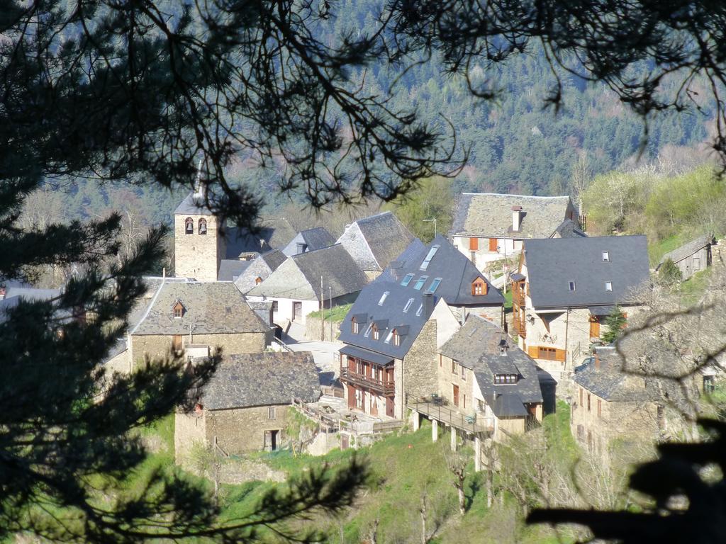 Casa Puig Hotel Montcorbau Bagian luar foto